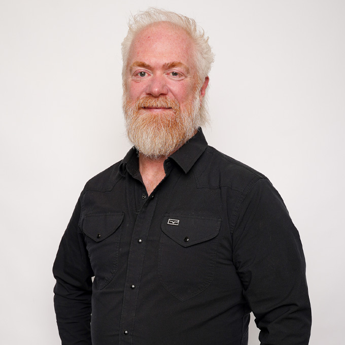 Master Stylist Brian Cline, VoMor™ tape-in certified specialist