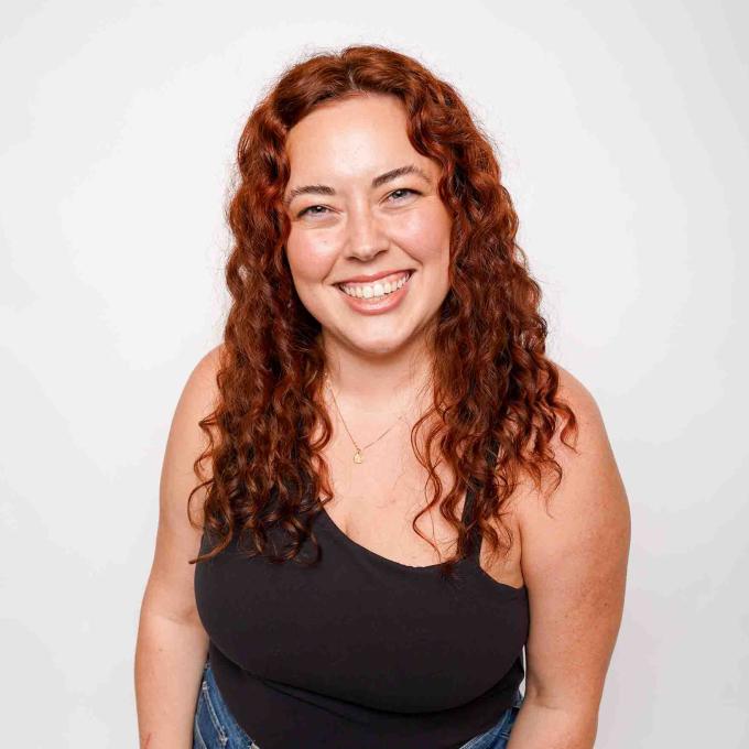 Master Stylist Kayla Jones, VoMor™ certified tape-in specialist