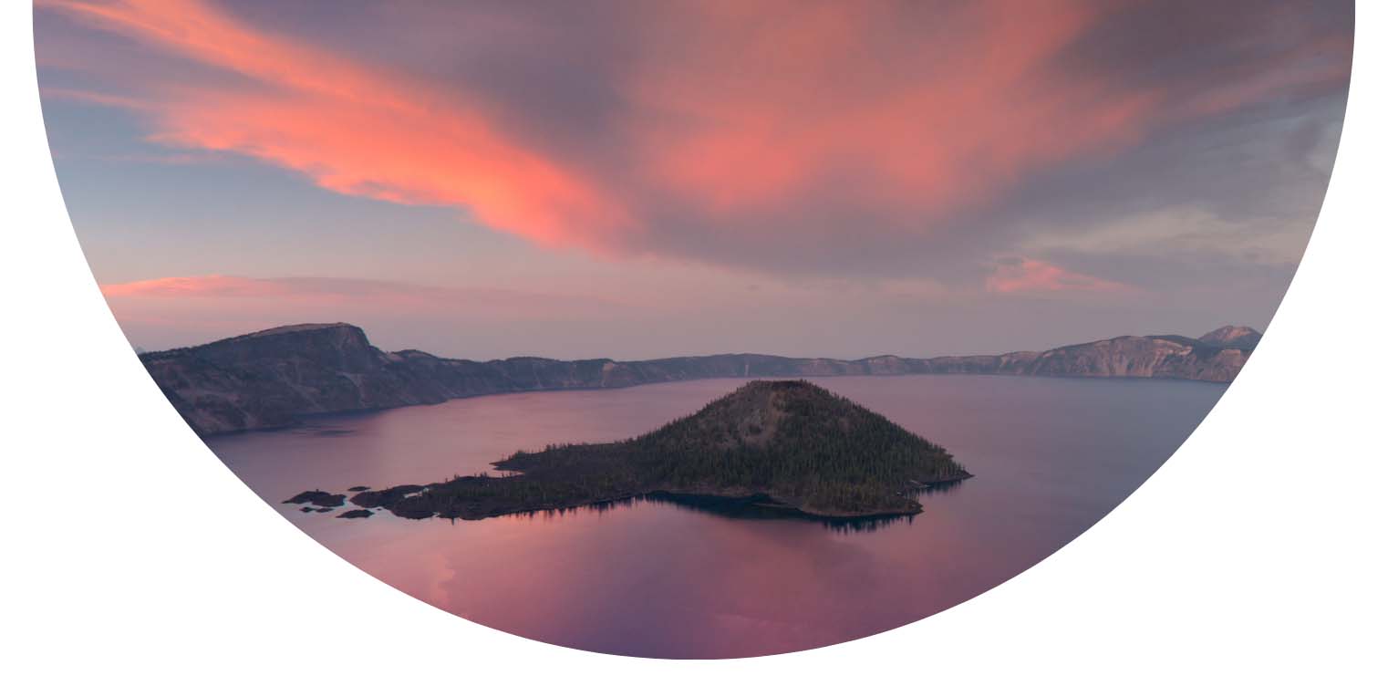 Image of crater lake sunset in Oregon