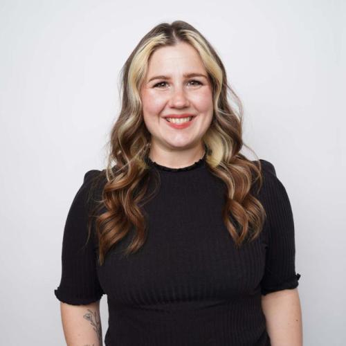 Stylist Rachel Collins, VoMor™ certified tape-in specialist