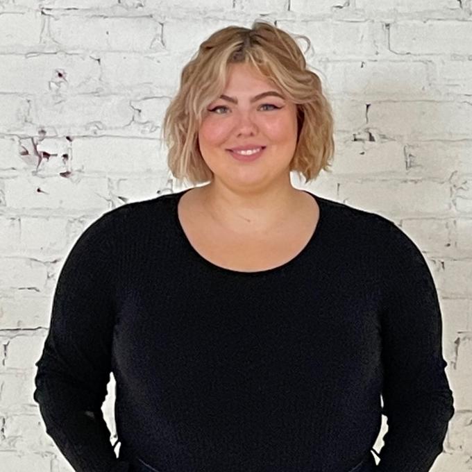 Madelyn Rychlick - Dosha Salon Spa Stylist at Bridgeport