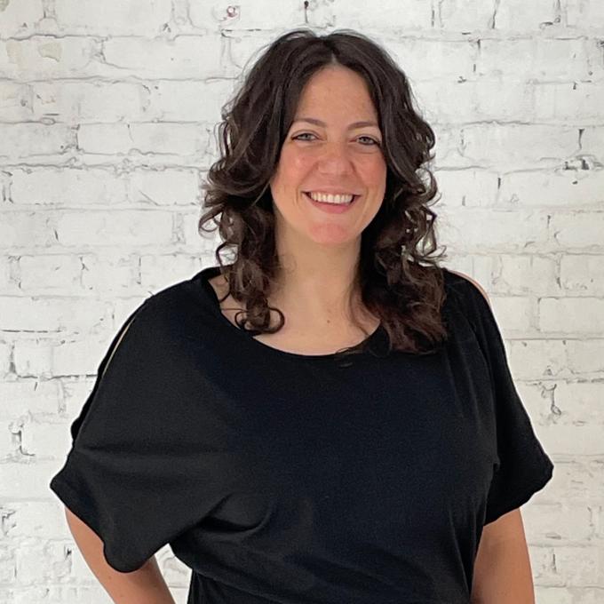 Celeste Insua - Dosha Salon Spa Stylist Celeste Insua - Dosha Salon Spa Stylist